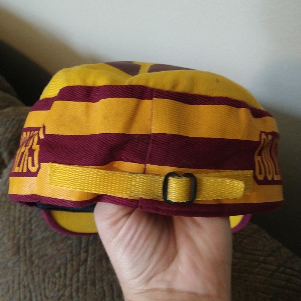 Vintage University of Minnesota Golden Gophers Cap - Picture 3 of 10